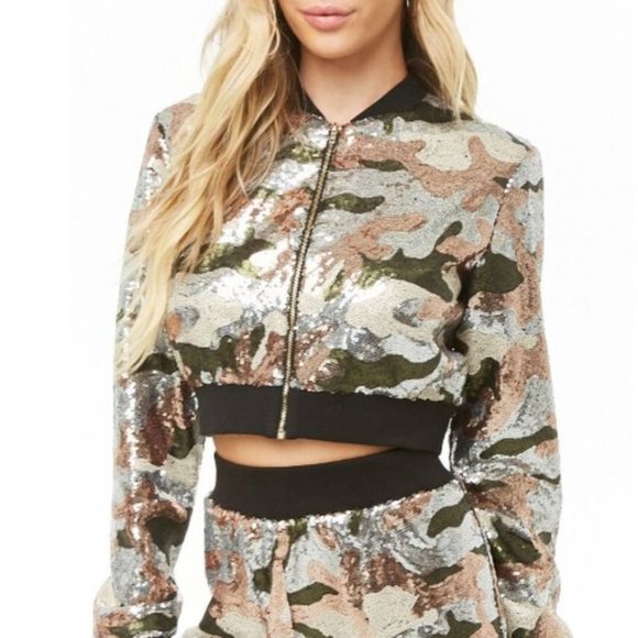 Jackets & Blazers - Forever 21 Camo Sequins Bomber Jacket Medium